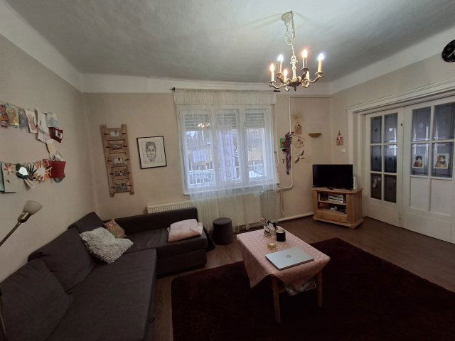 Eladó családi ház, Szolnokon 54.9 M Ft, 3 szobás