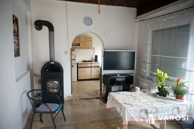 Eladó családi ház, Örkényen 44.9 M Ft, 3 szobás