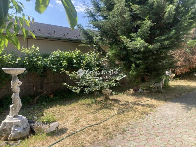 Eladó családi ház, Budapesten, XVI. kerületben 199 M Ft