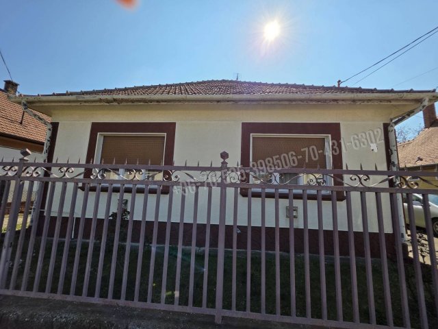 Eladó családi ház, Albertirsán 69.9 M Ft, 3 szobás