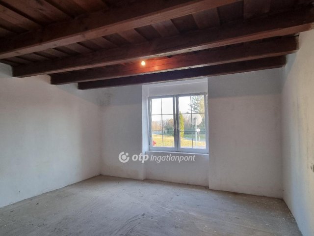 Eladó családi ház, Kemenesmihályfán 29.999 M Ft, 2+1 szobás