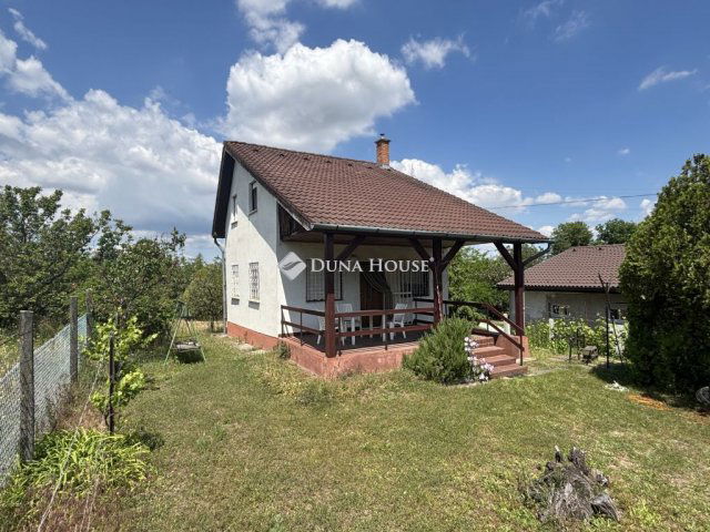 Eladó családi ház, Taksonyon 52.9 M Ft, 4 szobás