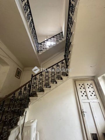 Eladó téglalakás, Budapesten, IV. kerületben 44.9 M Ft, 1 szobás