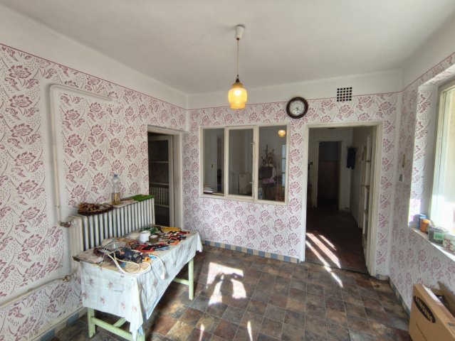 Eladó családi ház, Békésen 19.99 M Ft, 2 szobás