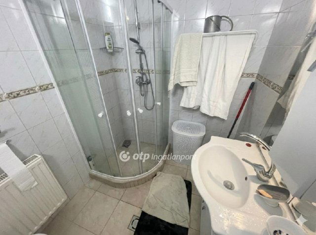 Kiadó téglalakás, albérlet, Nyíregyházán 120 E Ft / hó