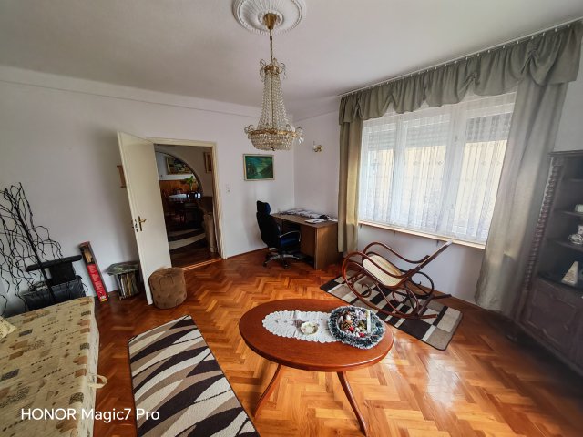 Eladó családi ház, Marcaliban 64.9 M Ft, 4 szobás