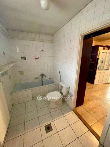Eladó családi ház, Szigetújfalun 35 M Ft, 1+2 szobás