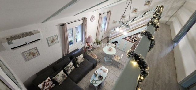 Eladó családi ház, Erdőkertesen 75.9 M Ft, 6 szobás