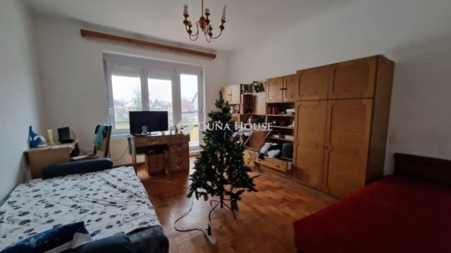 Eladó ikerház, Budapesten, XVIII. kerületben 93 M Ft, 4 szobás