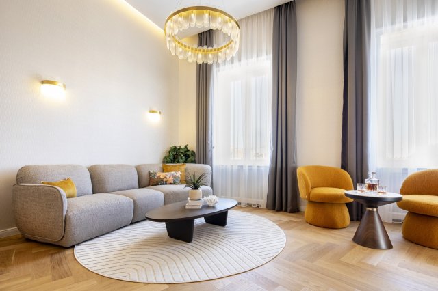 Kiadó téglalakás, albérlet, Budapesten, V. kerületben, 4 szobás