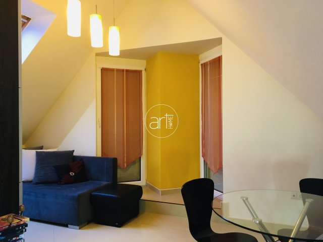 Kiadó téglalakás, albérlet, Szegeden 165 E Ft / hó, 2 szobás