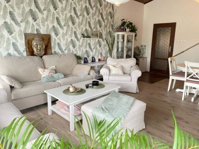 Eladó családi ház, Maglódon 109.99 M Ft, 6 szobás