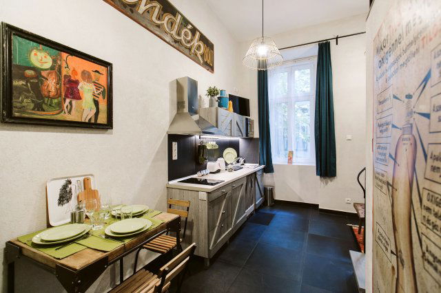 Kiadó téglalakás, albérlet, VI. kerületben, Teréz körúton