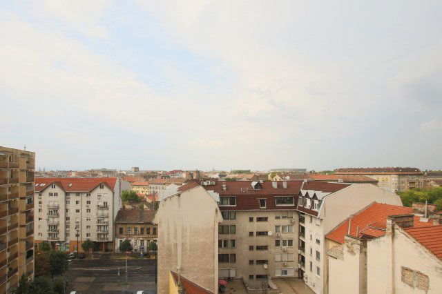 Eladó panellakás, Budapesten, VIII. kerületben 64.9 M Ft