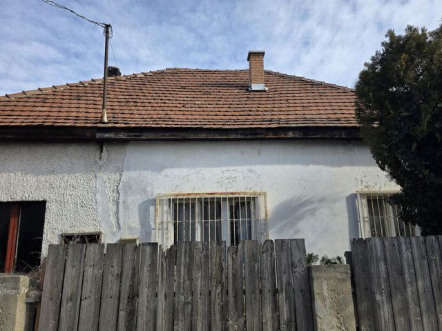 Eladó ikerház, Érden 22.99 M Ft, 1 szobás / költözzbe.hu