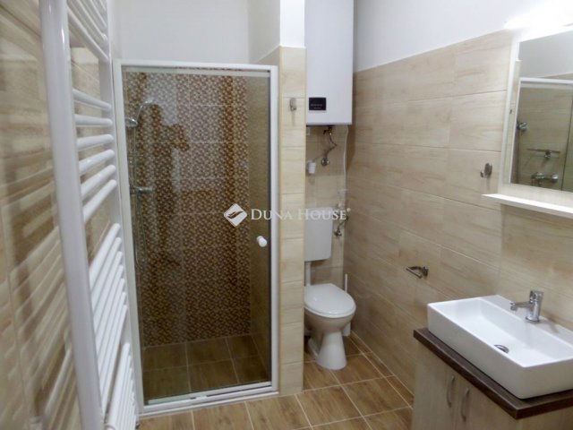 Kiadó téglalakás, albérlet, Nyíregyházán 140 E Ft / hó