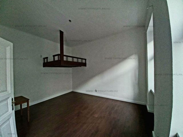 Eladó téglalakás, VII. kerületben, Péterfy Sándor utcában