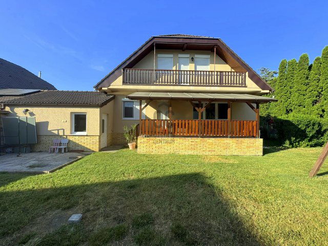 Eladó ikerház, Gödön 139 M Ft, 5 szobás / költözzbe.hu