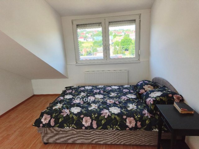 Eladó téglalakás, Bátonyterenyén 26.4 M Ft, 1 szobás