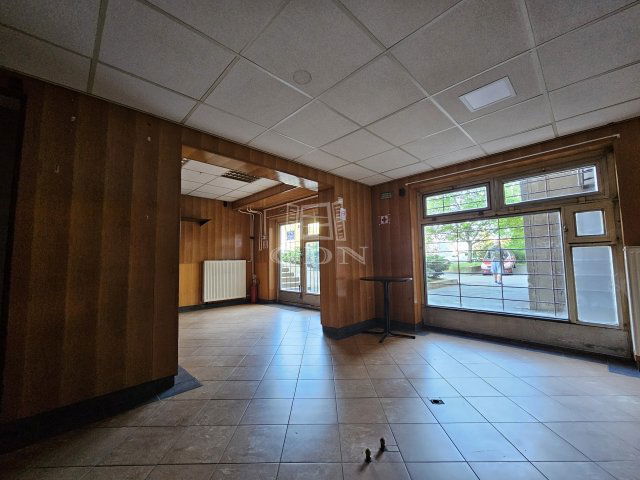 Eladó üzlethelyiség, Érden 38 M Ft / költözzbe.hu