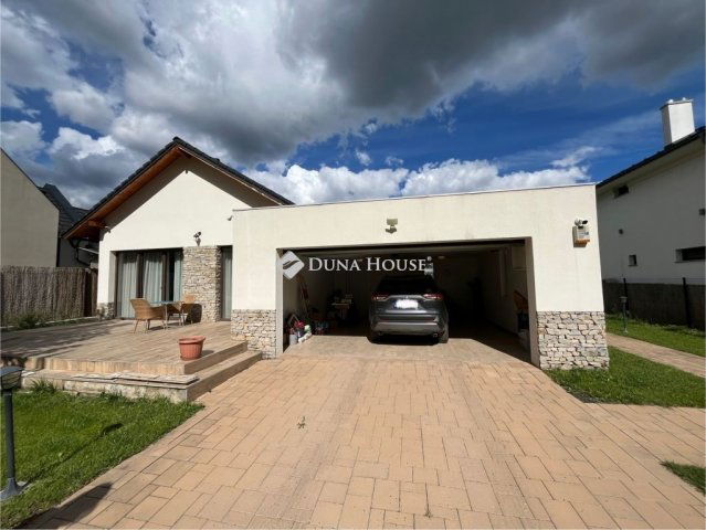 Eladó családi ház, Budakeszin 239 M Ft, 4 szobás