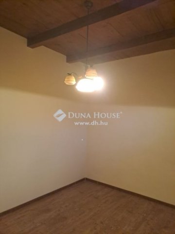 Eladó családi ház, Bedegkéren 54 M Ft, 3 szobás