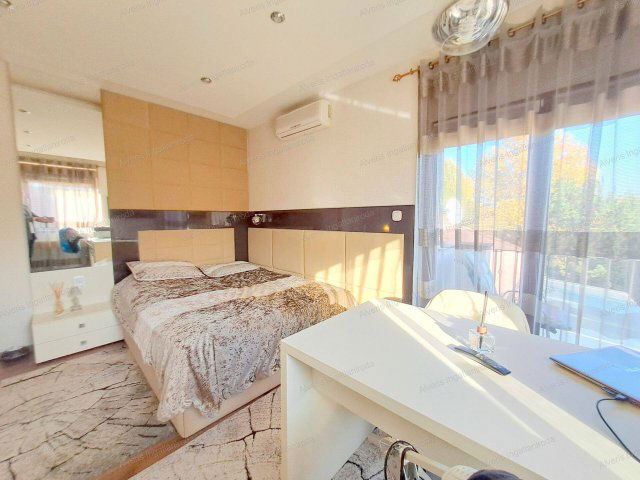 Eladó családi ház, Nyíregyházán 189.9 M Ft, 5 szobás