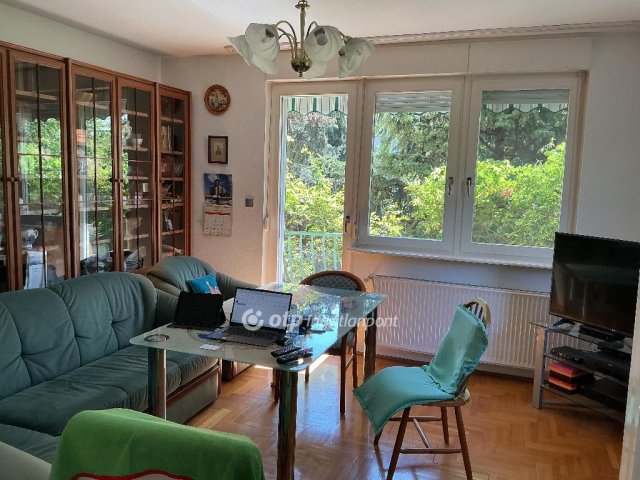 Eladó téglalakás, Budapesten, XIV. kerületben 129 M Ft, 3 szobás