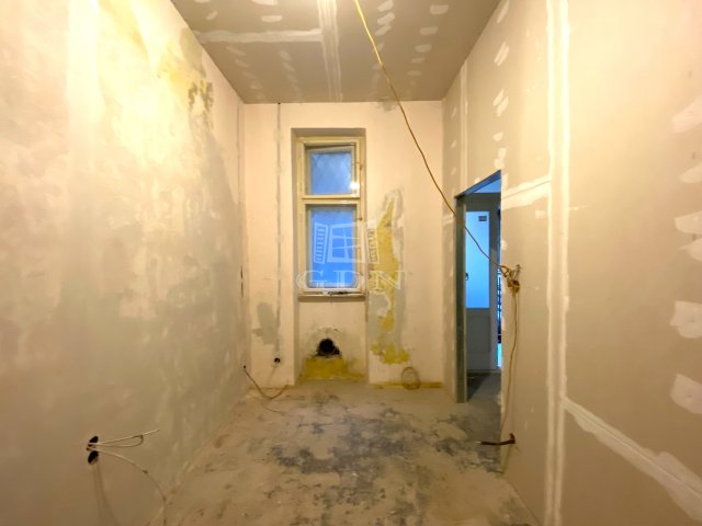 Eladó téglalakás, Budapesten, VI. kerületben 224 M Ft