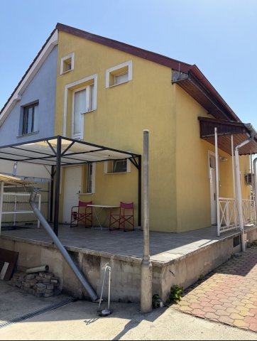 Eladó családi ház, Felsőpakonyban 78.5 M Ft, 1+3 szobás