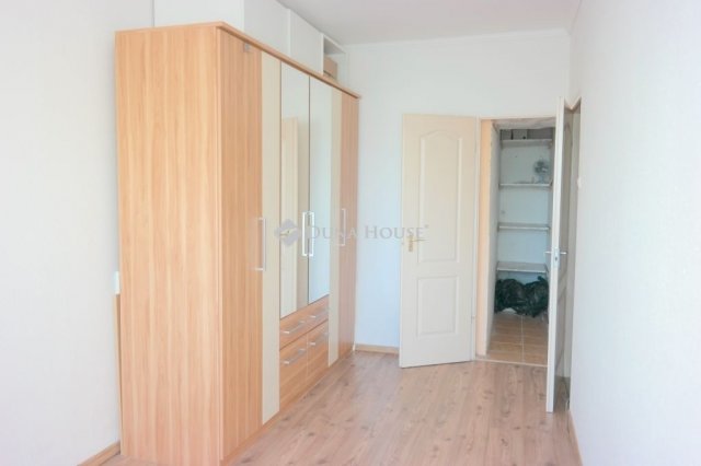 Eladó panellakás, Budapesten, XX. kerületben 68.5 M Ft, 3 szobás