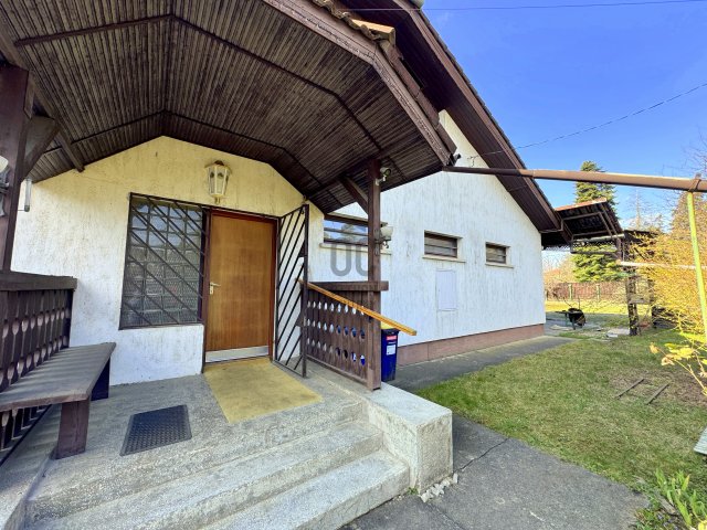 Eladó családi ház, Budapesten, XVI. kerületben 174.99 M Ft