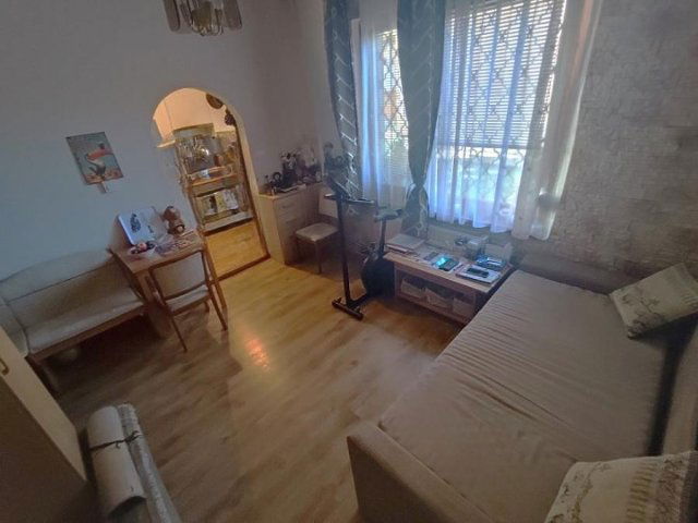 Eladó téglalakás, Budapesten, IV. kerületben, Baross utcában