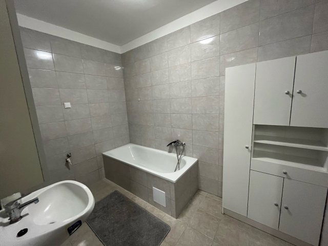 Kiadó téglalakás, albérlet, Nyíregyházán 220 E Ft / hó