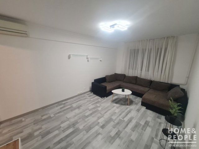 Eladó téglalakás, Szegeden 59.79 M Ft, 3 szobás