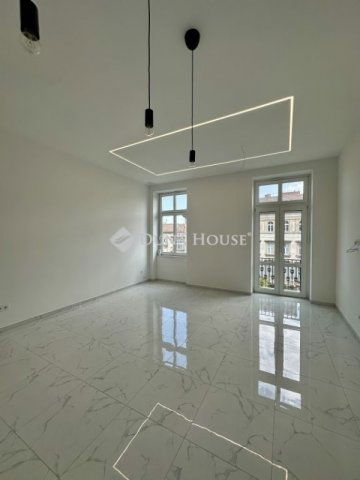 Eladó téglalakás, Budapesten, V. kerületben 181 M Ft, 4 szobás