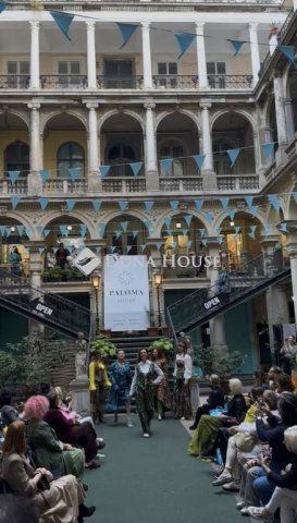 Eladó téglalakás, Budapesten, V. kerületben 143 M Ft, 2 szobás