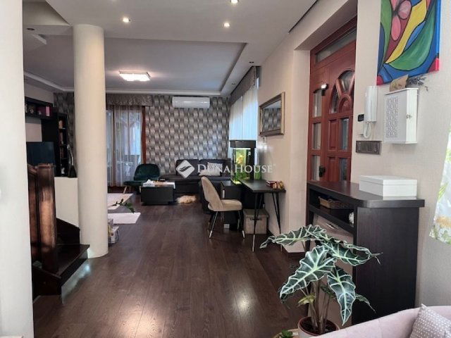 Eladó családi ház, Nyíregyházán 129 M Ft, 5 szobás