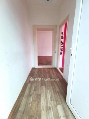 Eladó ikerház, Miskolcon 13.9 M Ft, 1+1 szobás