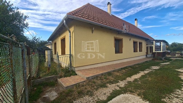 Eladó családi ház, Szentgálon 82.9 M Ft, 2+2 szobás