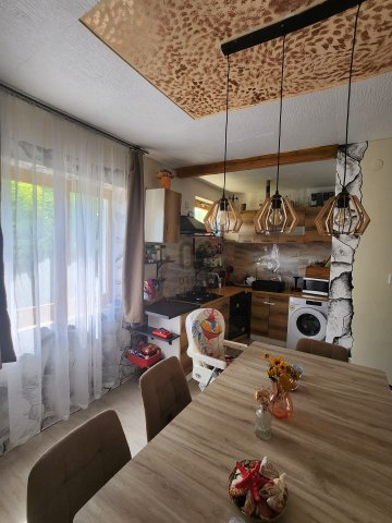 Eladó családi ház, Sükösdön 28 M Ft, 3 szobás