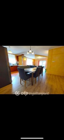 Eladó családi ház, Mohácson 70 M Ft, 3 szobás