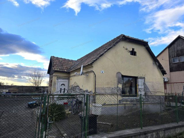 Eladó családi ház, Tárkányban 8.1 M Ft, 2+1 szobás