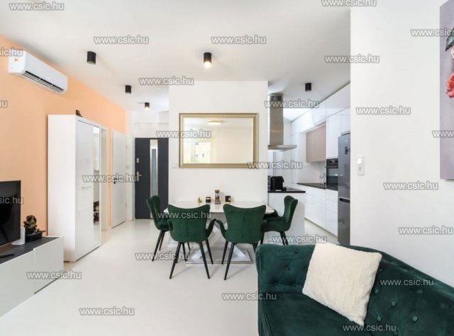 Eladó téglalakás, Budapesten, II. kerületben 179.9 M Ft