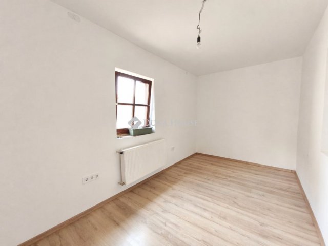Eladó családi ház, Sárbogárdon 45 M Ft, 3 szobás