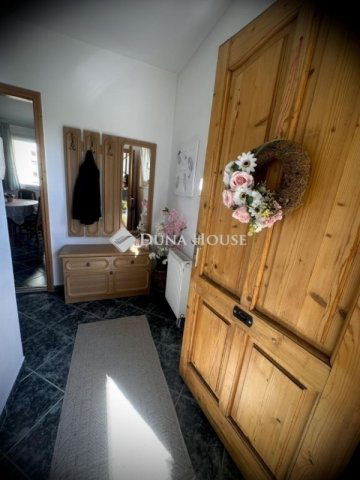 Eladó téglalakás, Pécsett 59.49 M Ft, 2 szobás