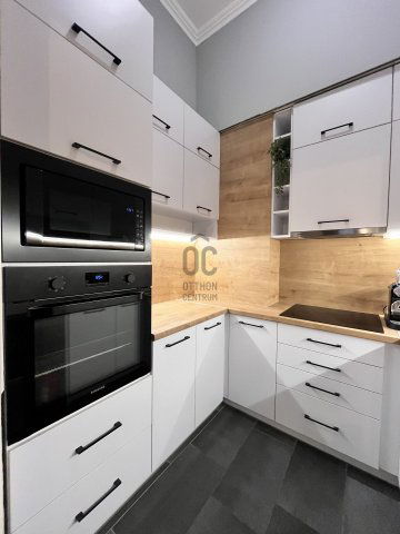 Eladó téglalakás, Budapesten, I. kerületben 97.9 M Ft, 2 szobás