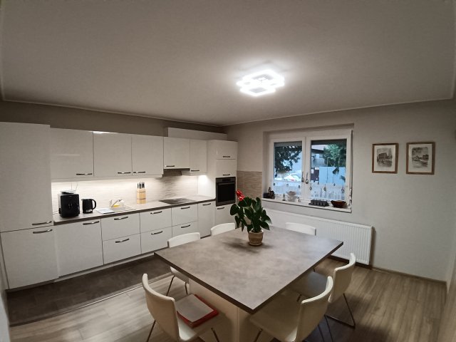 Eladó téglalakás, Szolnokon 44.9 M Ft, 2+1 szobás