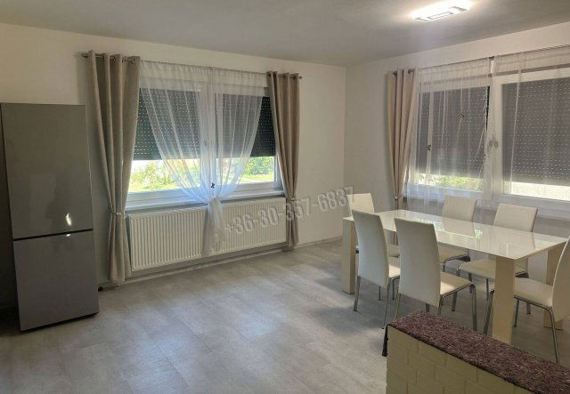 Eladó családi ház, Sándorfalván 117 M Ft, 4 szobás