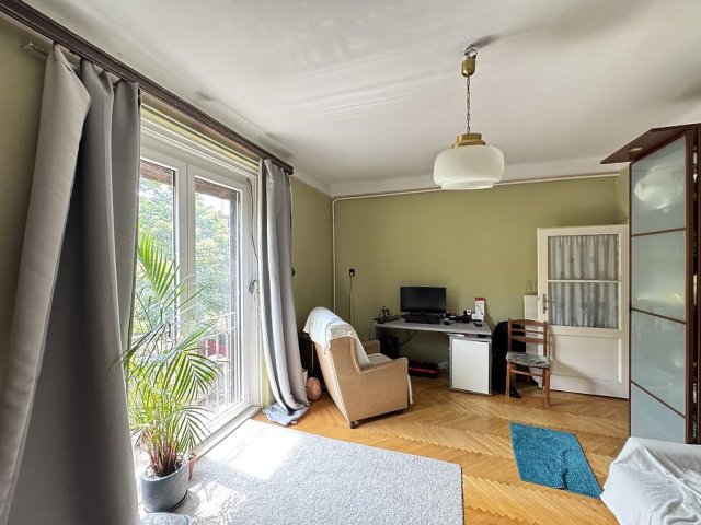 Eladó téglalakás, Budapesten, III. kerületben 46.9 M Ft